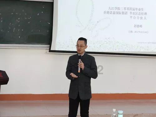 神秘的机场